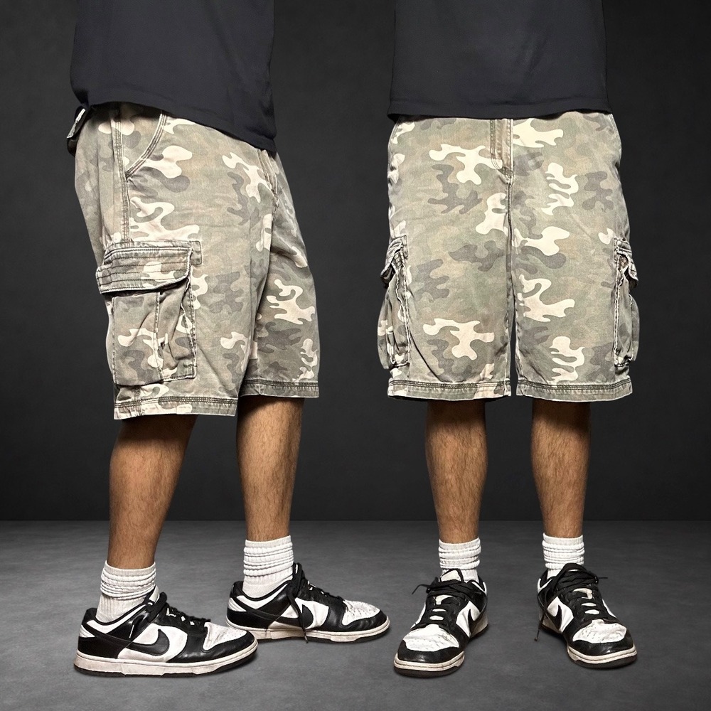 Urban Pipeline Camo Cargo Shorts Baggy Skater Y2K‎ 90s Vintage Green Size 38